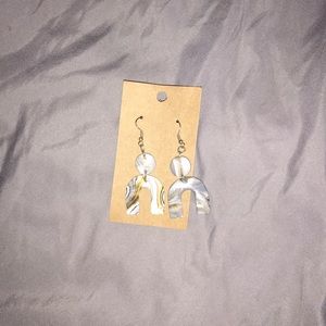Gray , white, and tan asymmetric drop earrings